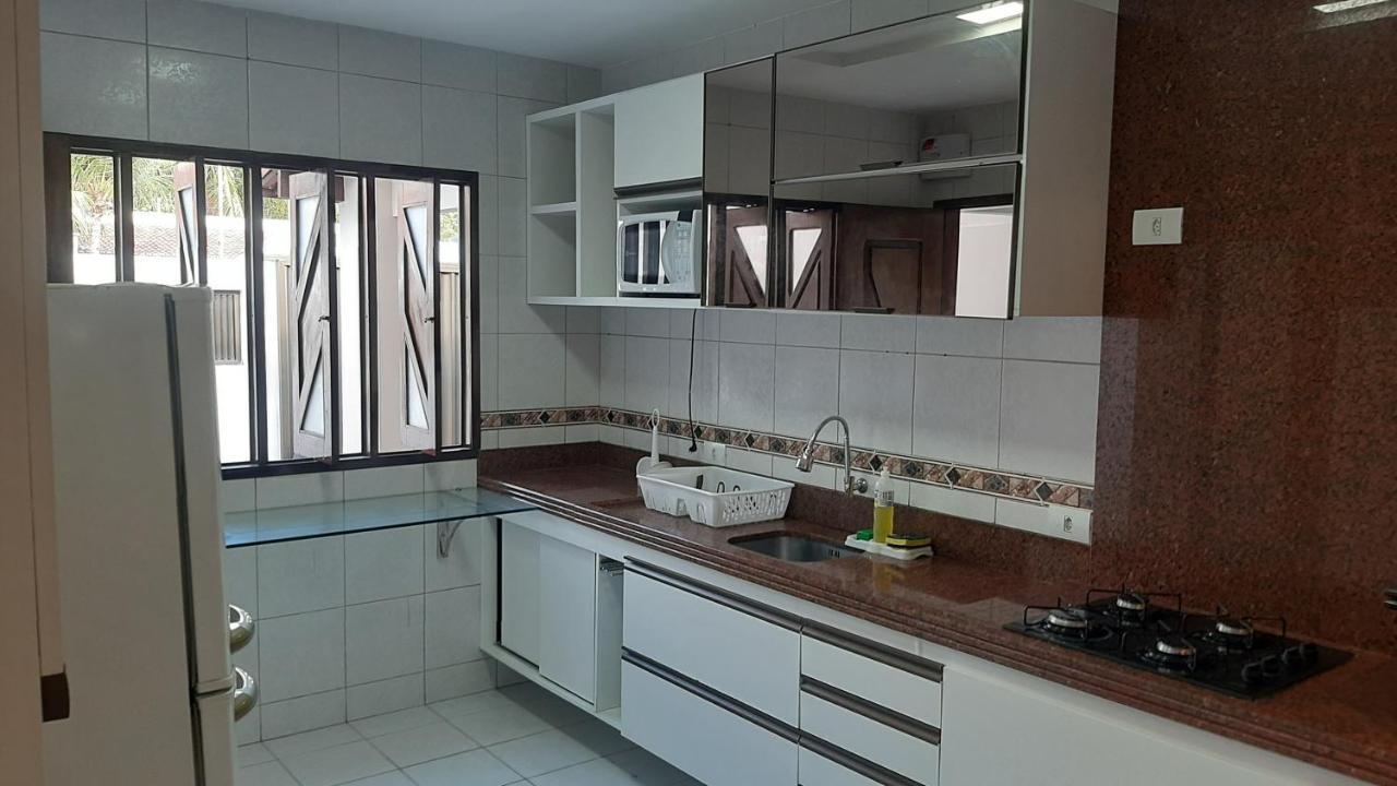 Casa Em Natal Cond. Fechado Com Piscina-03 Suites Екстер'єр фото